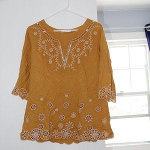 Mustard Detailed Top